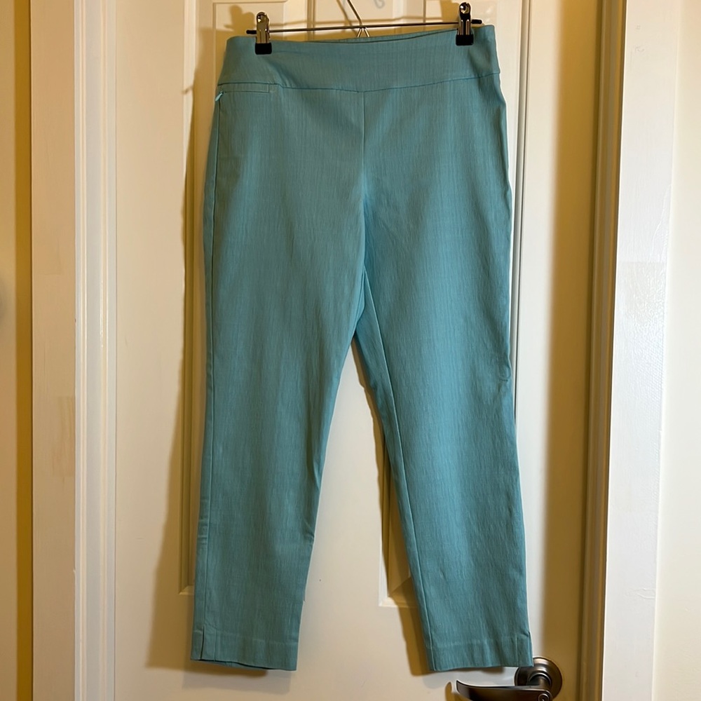 NWOT Van Heusen Super Stretch Slim Fit Pull On Ankle Length Pants